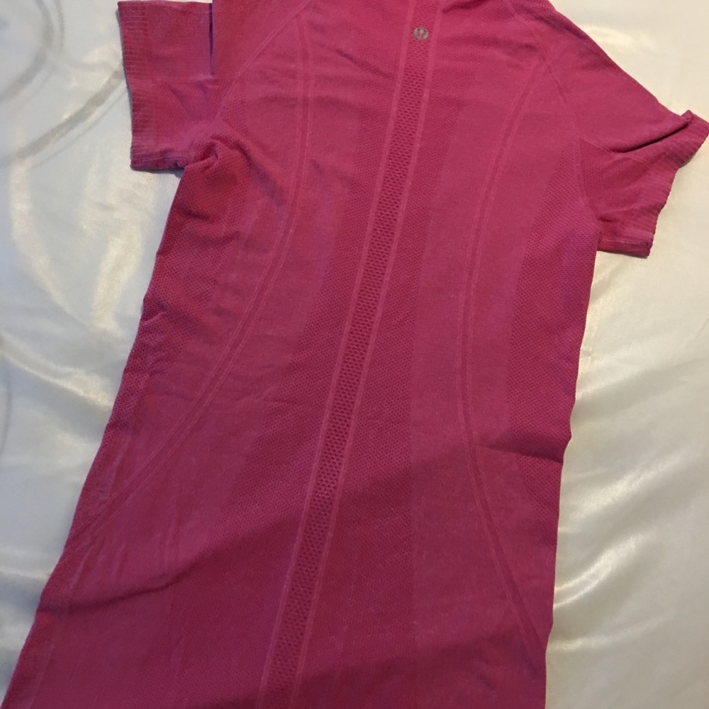 Swift Tech T-Shirt size 4!!!